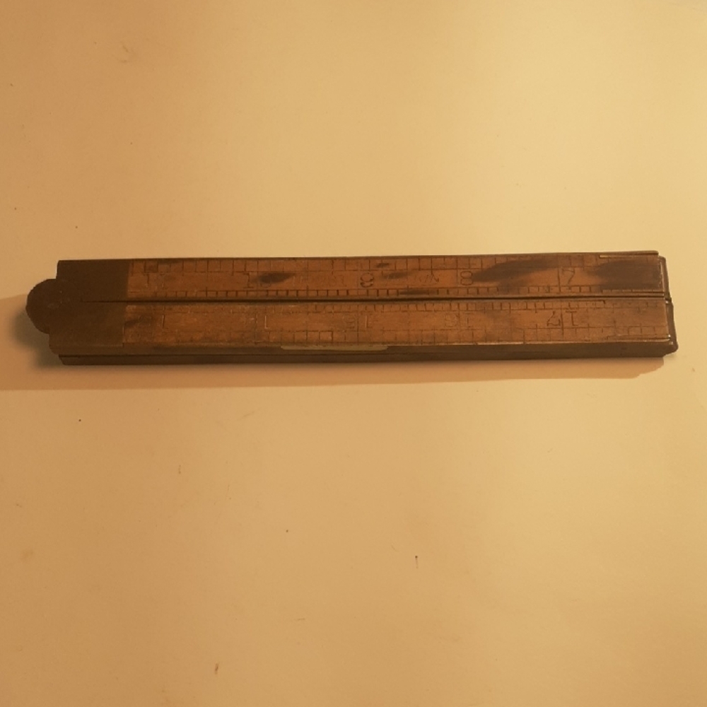 Antique Woodworkers Wooden Brass Ruler. Lufkin #781  24"
